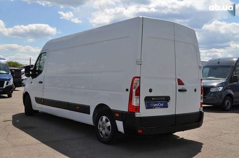 Renault Master 2017 - фото 12