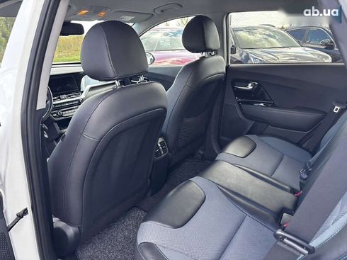 Kia Niro 2021 - фото 30