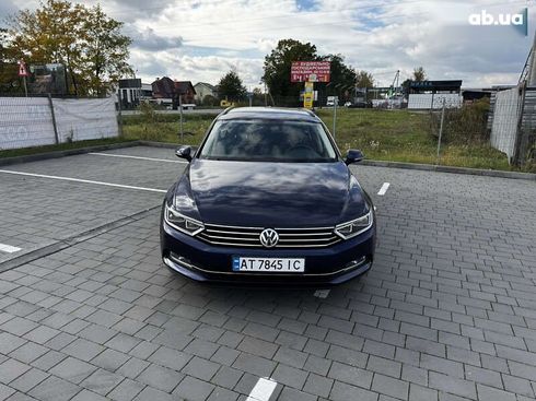 Volkswagen Passat 2019 - фото 17