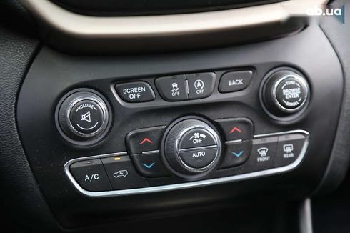 Jeep Cherokee 2016 - фото 17