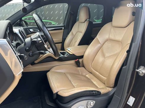 Porsche Cayenne 2016 - фото 17