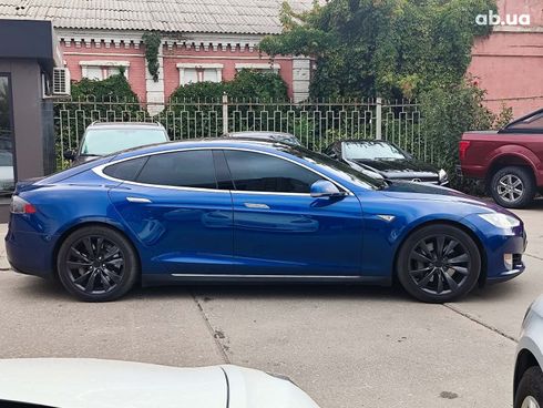 Tesla Model S 2015 синий - фото 9