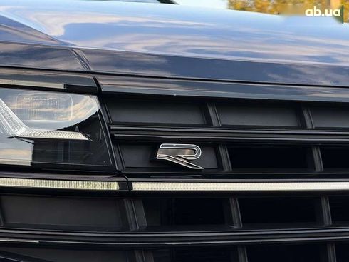 Volkswagen Touareg 2023 - фото 17
