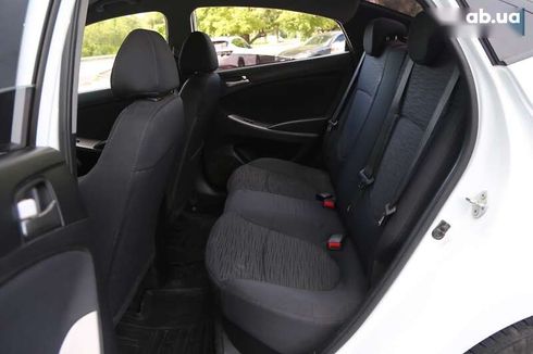 Hyundai Solaris 2016 - фото 10