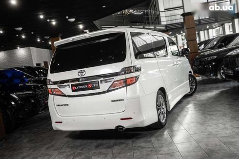 Toyota Vellfire 2014 - фото 14