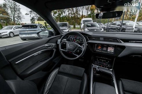 Audi E-Tron 2021 - фото 18