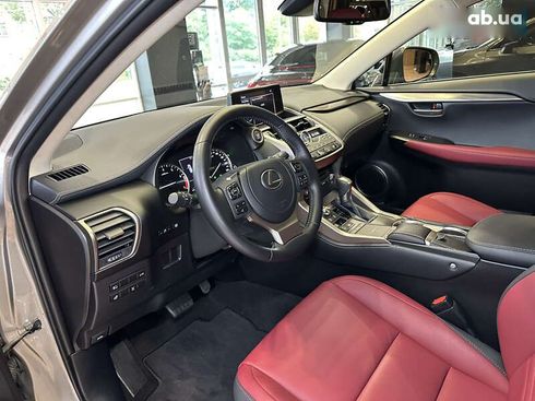 Lexus NX 2021 - фото 24