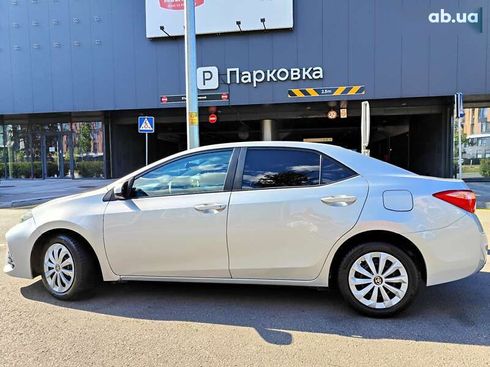 Toyota Corolla 2019 - фото 12