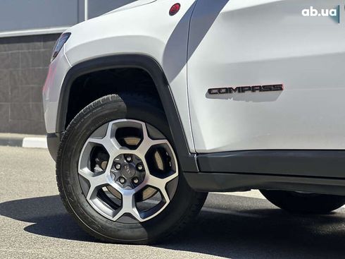 Jeep Compass 2022 - фото 27