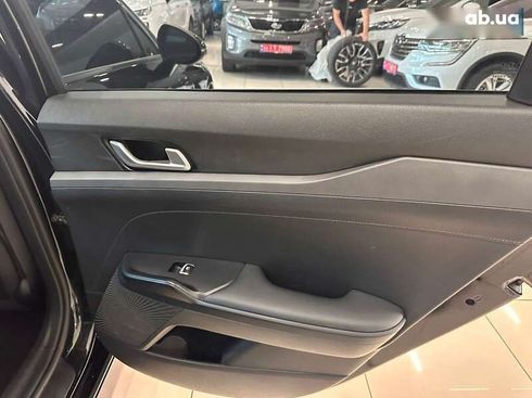 Kia K5 2022 - фото 25
