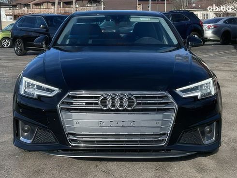 Audi A4 2019 черный - фото 2