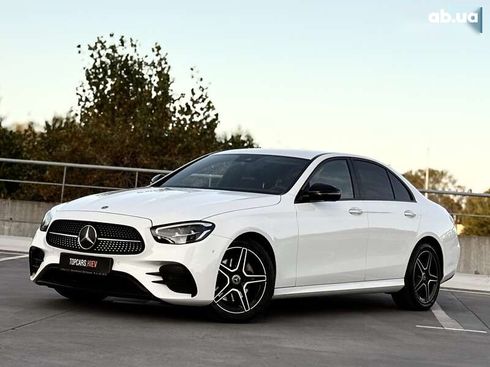 Mercedes-Benz E-Класс 2022 - фото 5