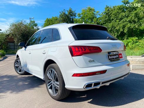 Audi Q5 2020 белый - фото 32