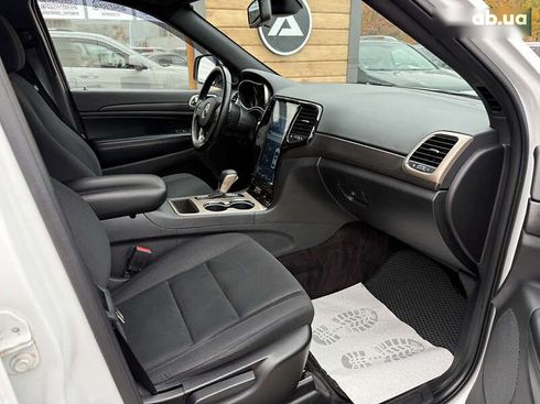 Jeep Grand Cherokee 2016 - фото 10