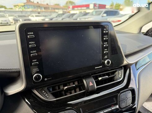 Toyota C-HR 2021 - фото 20