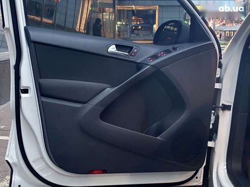 Volkswagen Tiguan 2012 - фото 13