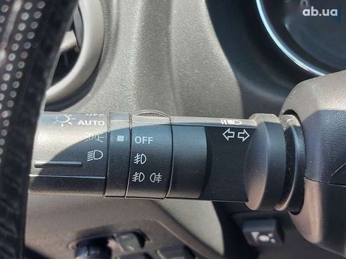 Nissan Qashqai 2012 - фото 28