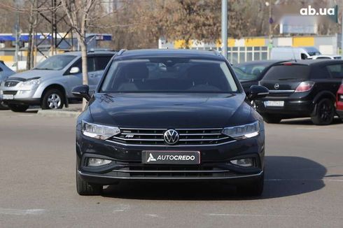 Volkswagen Passat 2020 - фото 2