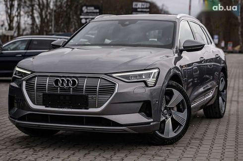 Audi E-Tron 2020 - фото 2