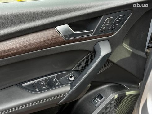 Audi Q5 2024 серый - фото 20