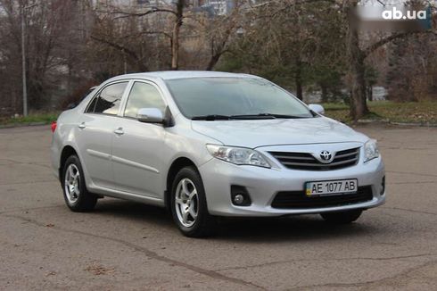 Toyota Corolla 2012 - фото 6
