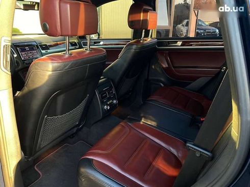Volkswagen Touareg 2011 - фото 23