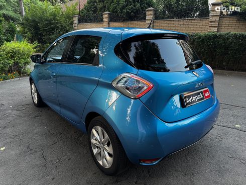 Renault Zoe 2016 синий - фото 10