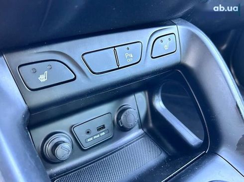 Hyundai ix35 2010 - фото 24