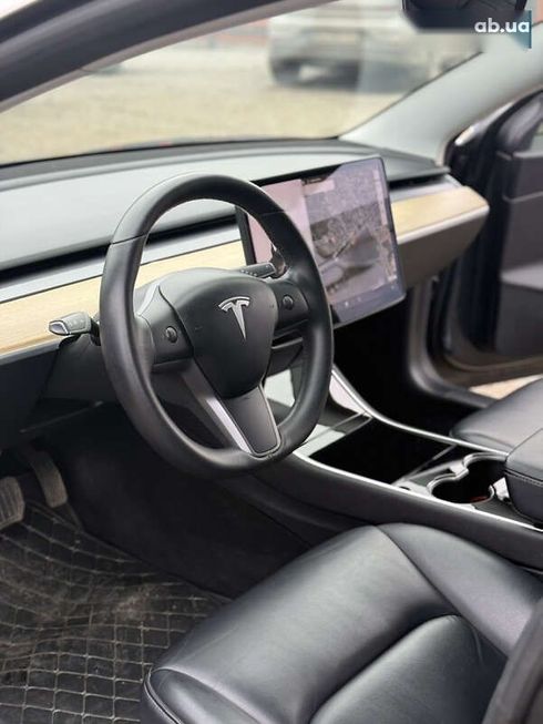 Tesla Model 3 2019 - фото 17