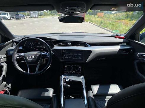 Audi E-Tron 2021 - фото 28