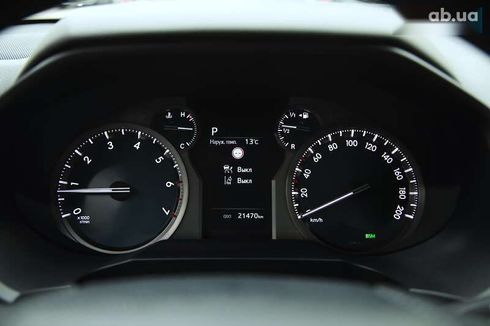 Toyota Land Cruiser Prado 2022 - фото 15