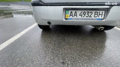 Mitsubishi Colt 2006 серебристый - фото 13