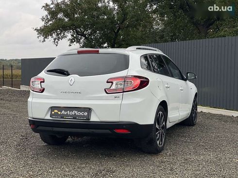 Renault Megane 2014 - фото 27