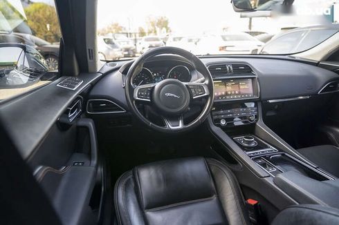 Jaguar F-Pace 2020 - фото 18