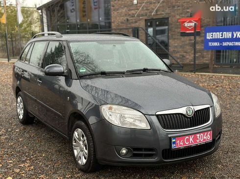 Skoda Fabia 2008 - фото 3