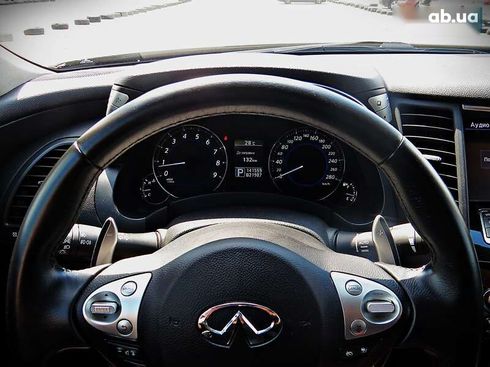 Infiniti QX70 2013 - фото 10