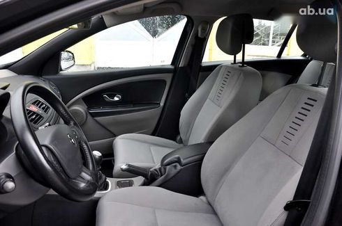 Renault Megane 2011 - фото 7
