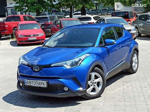 Toyota C-HR 2019 - фото 4