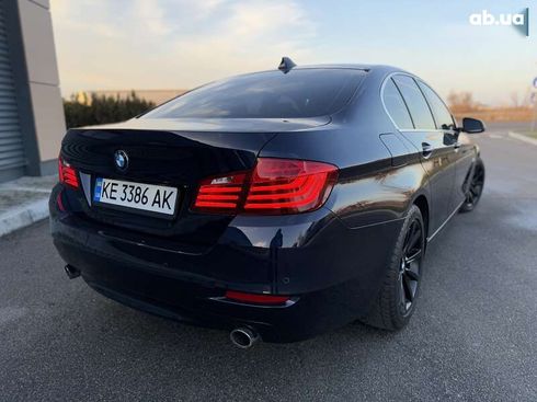 BMW 5 серия 2014 - фото 10