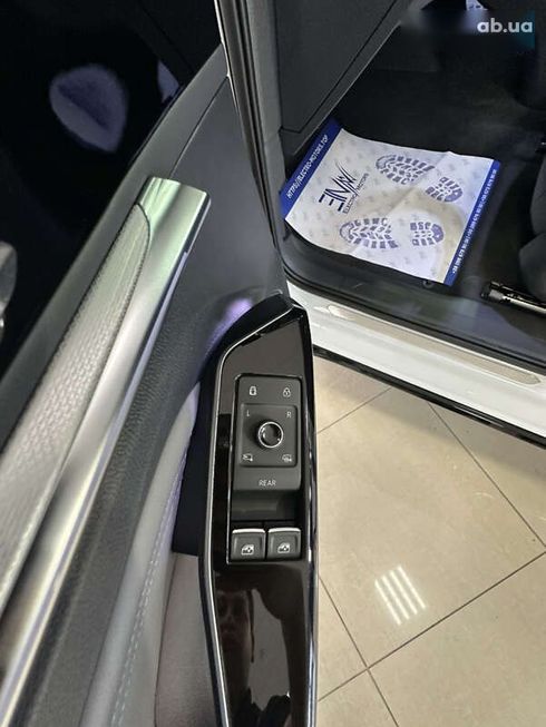 Volkswagen ID.4 Crozz 2024 - фото 29