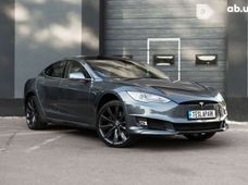 Продаж вживаних Tesla Model S 2013 року - купити на Автобазарі