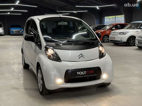Citroёn C-Zero 2015 - фото 12