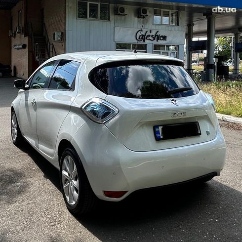 Renault Zoe 2016 белый - фото 2