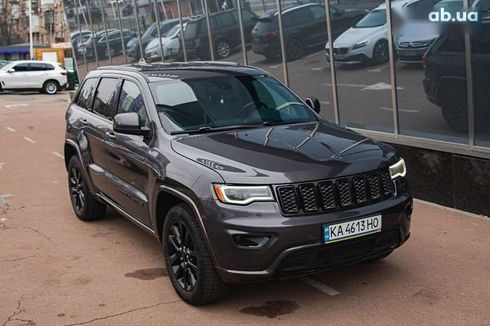 Jeep Grand Cherokee 2017 - фото 2