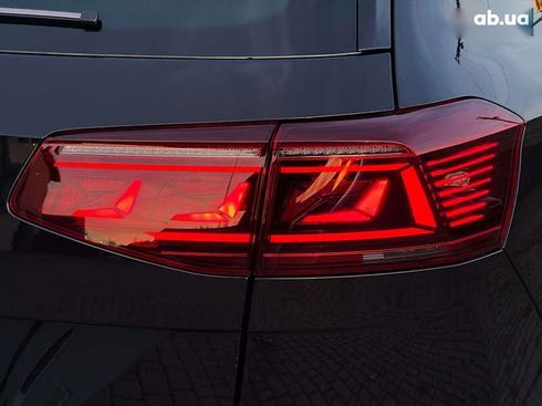 Volkswagen Passat 2022 - фото 22