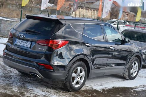 Hyundai Santa Fe 2017 - фото 13