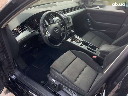 Volkswagen Passat 2016 - фото 19