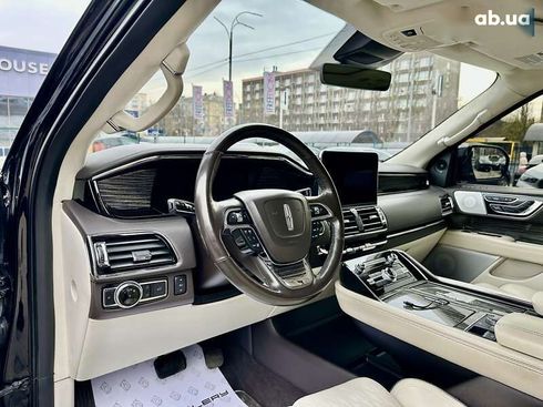 Lincoln Navigator 2019 - фото 17