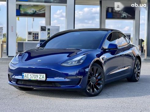 Tesla Model 3 2022 - фото 3