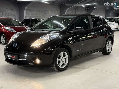Nissan Leaf 2017 - фото 18